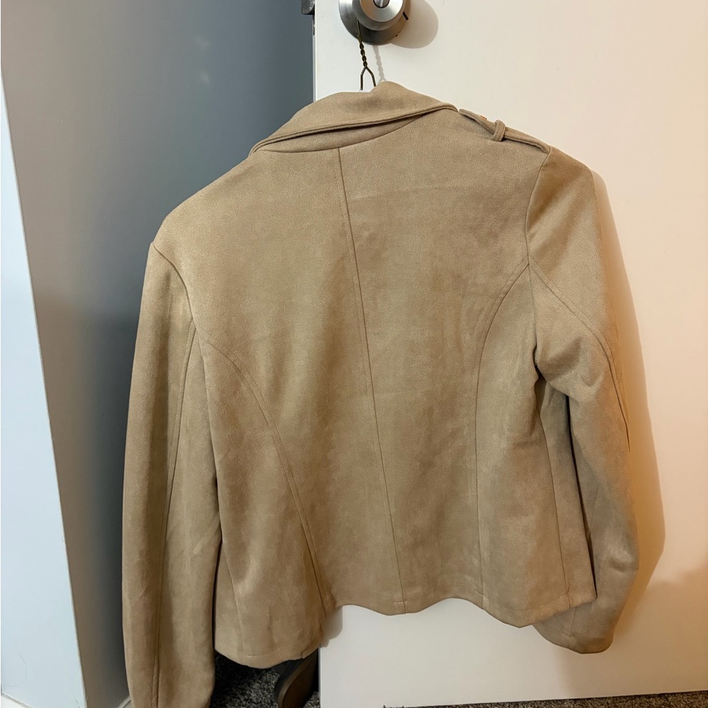 Solitaire Beige Leather Jacket NWT - image 2